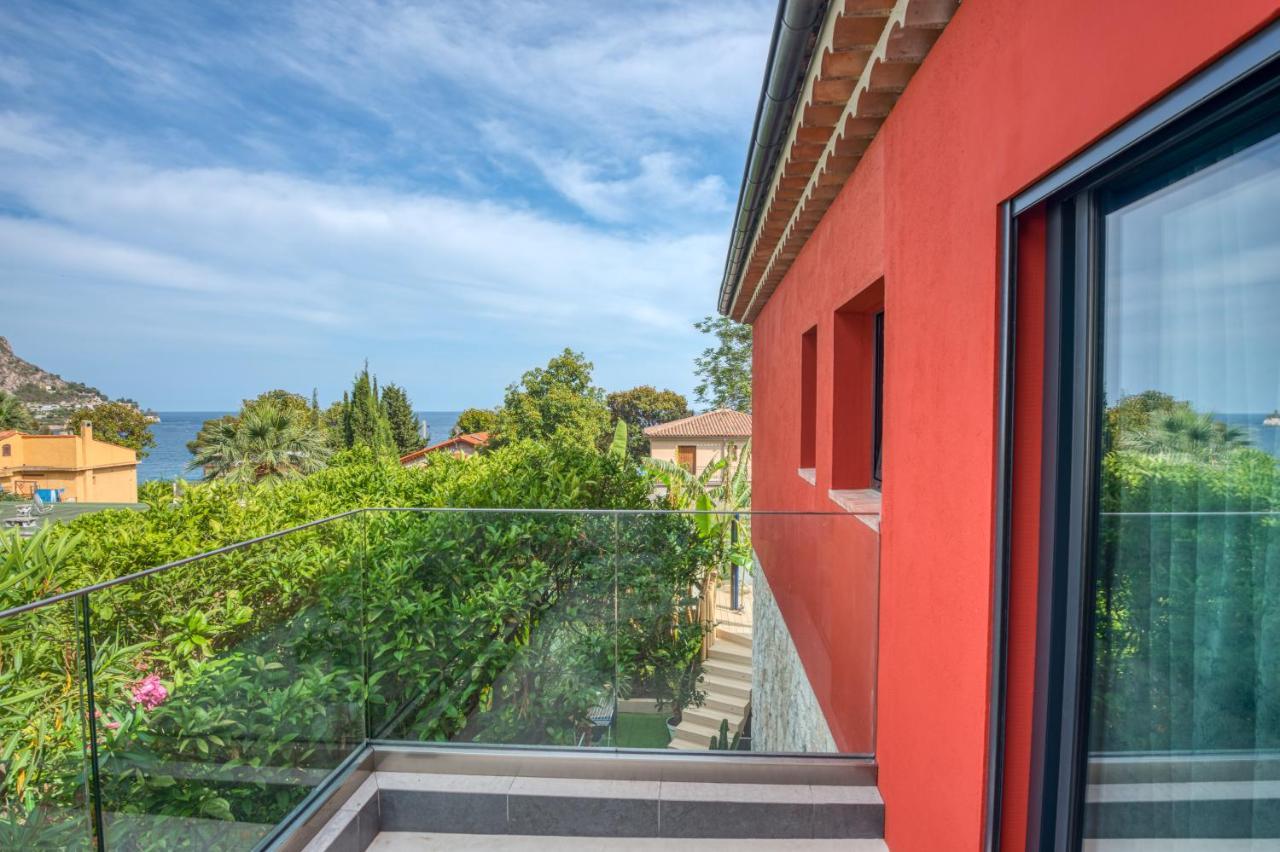 Deluxe Villa Graziella 200 M From The Beach Eze Exterior photo